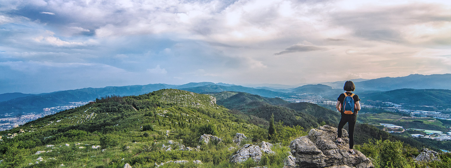 務實之行 團結之力